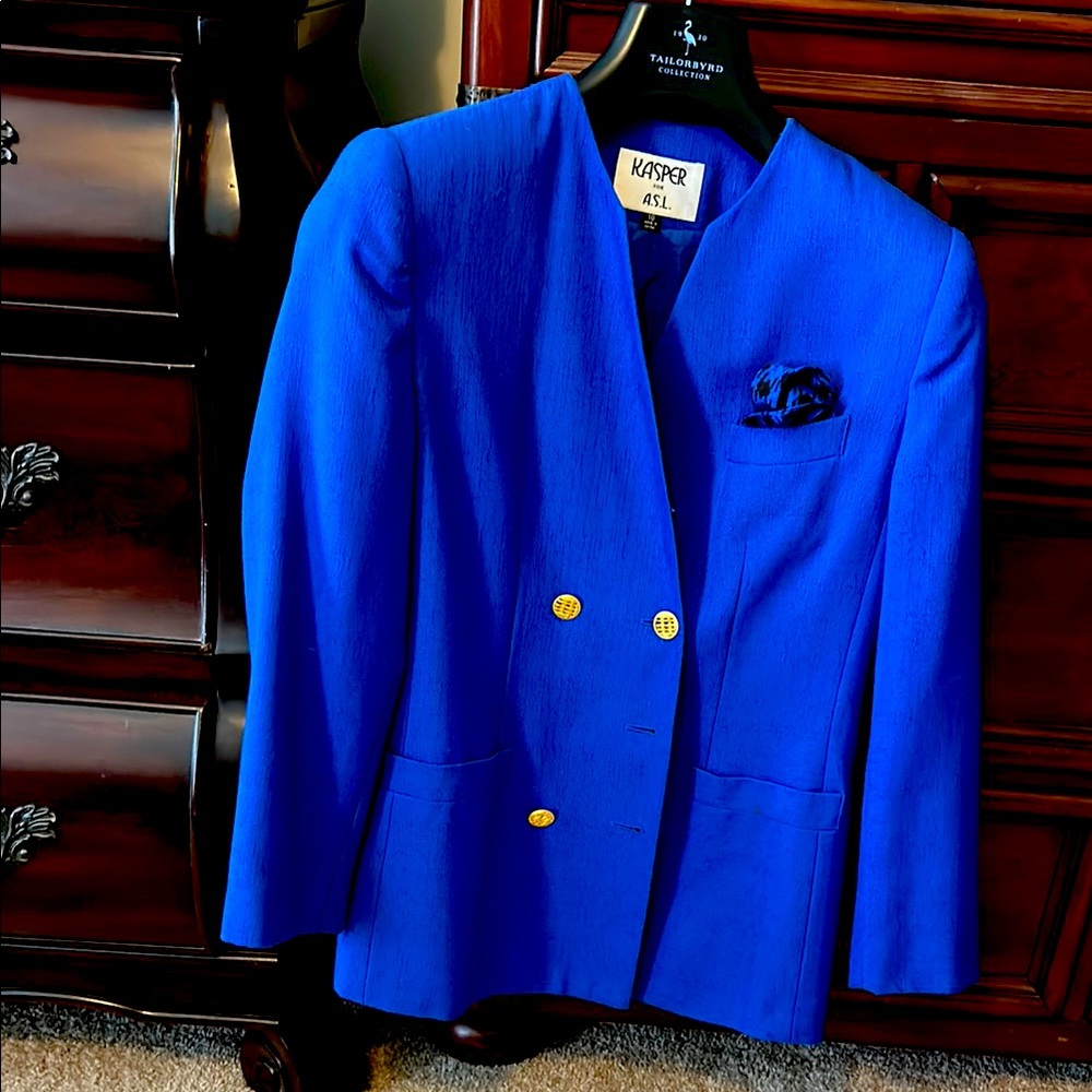 Kasper Vibrant Blue Blazer with Gold Accents